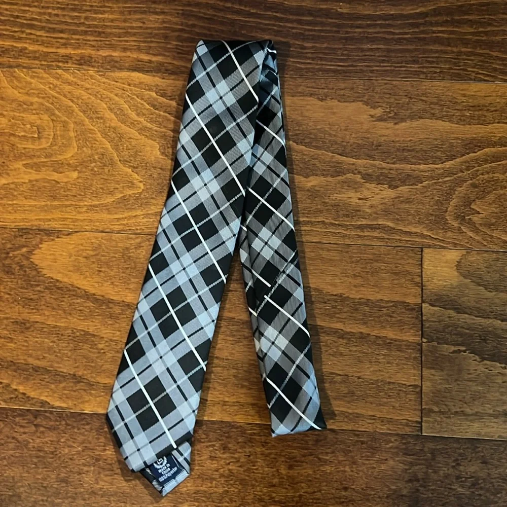 Chaps Boys Tie